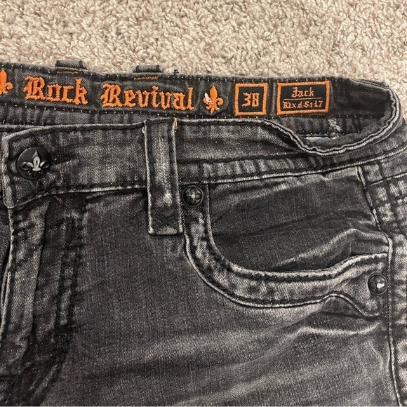 Rock Revival Distressed Black Jeans Shorts Size 38 - Picture 2 of 9